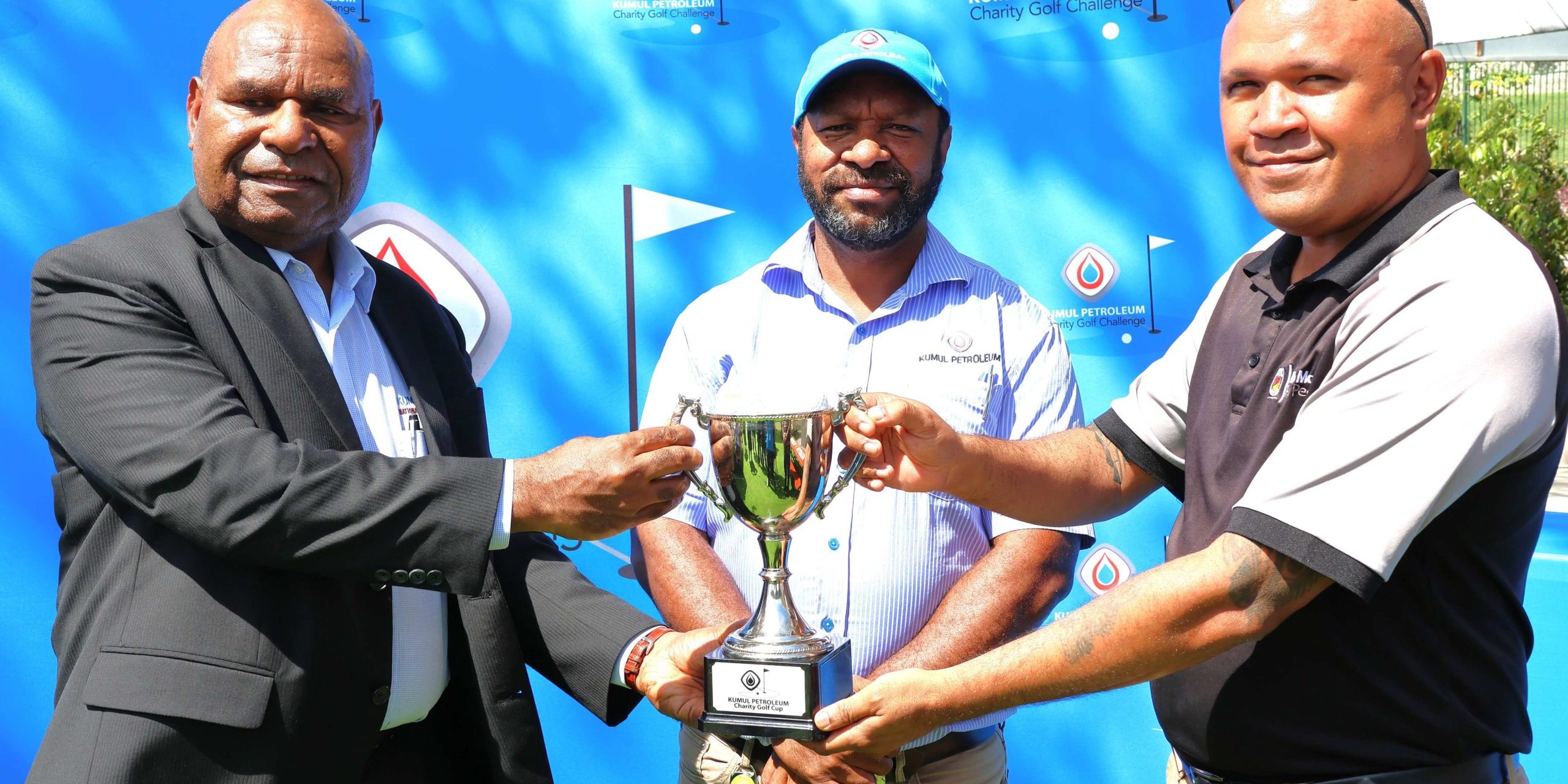 Golf-2023-group-shot-low-res-scaled