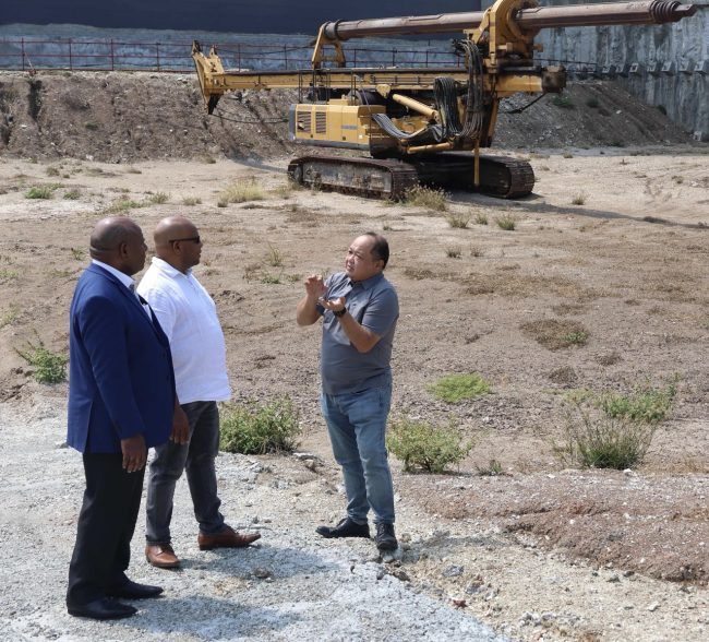 KPHL Chairman Isaac Lupari and Acting Managing Director Luke Liria at the Kumul Tower site KPHL Chairman Isaac Lupari and Acting Managing Director Luke Liria at the Kumul Tower site.png